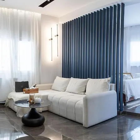 Aether Luxe * Salonic